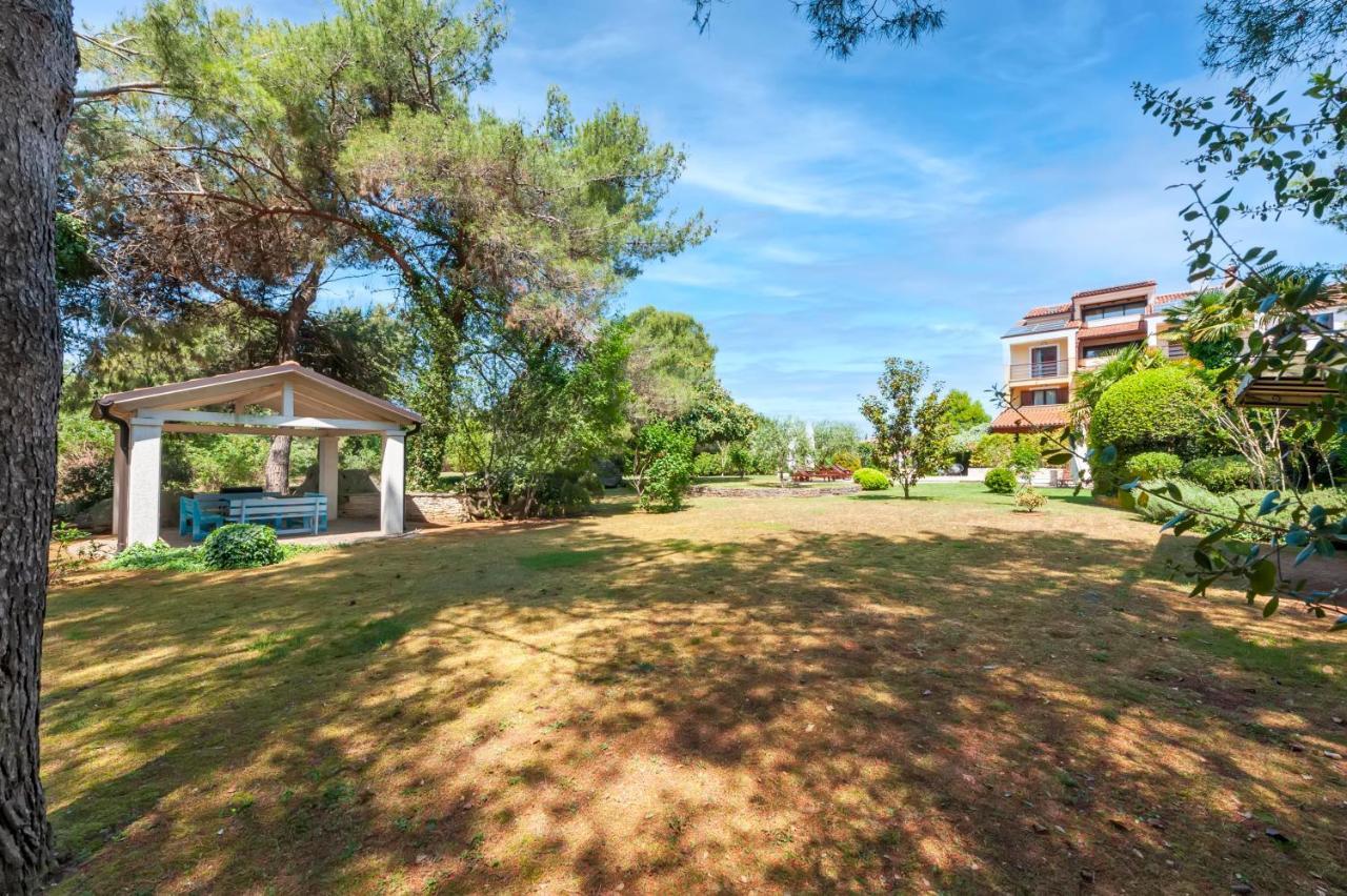 Apartments Villa Rossella 1 Ровінь Екстер'єр фото