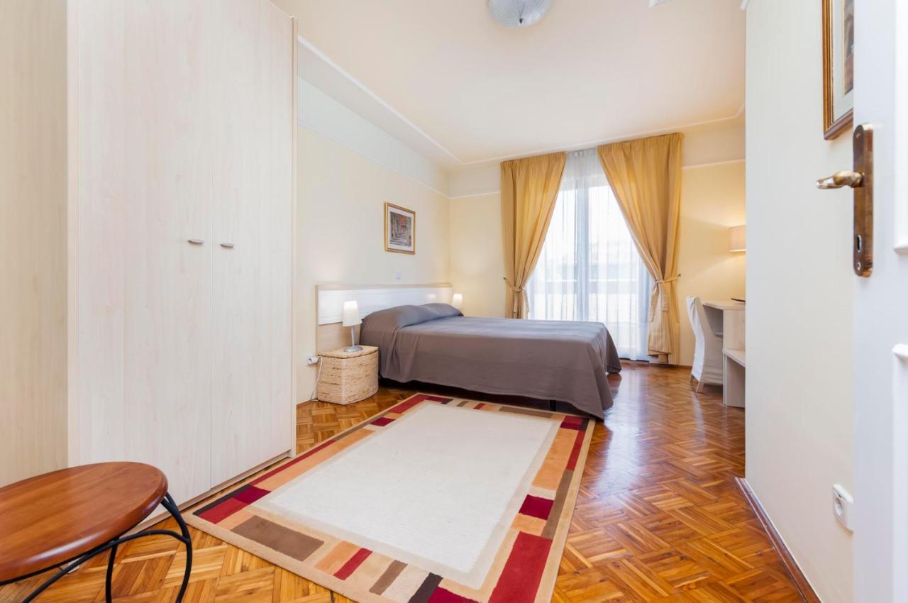 Apartments Villa Rossella 1 Ровінь Екстер'єр фото