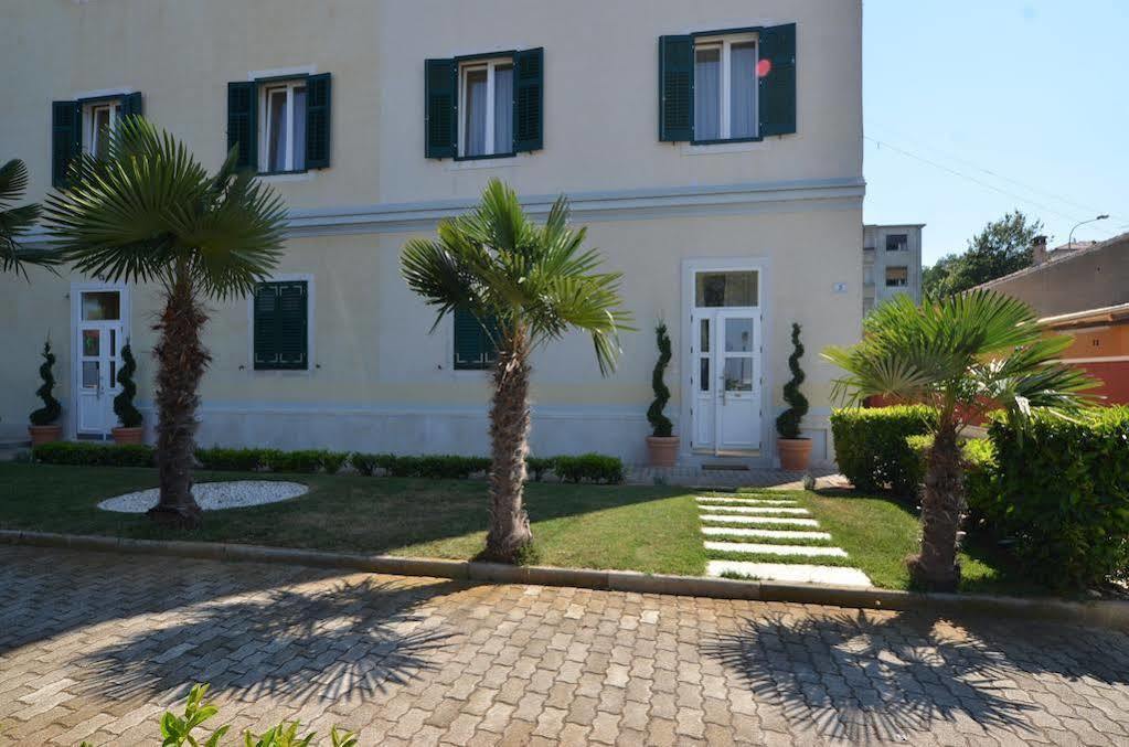 Apartments Villa Rossella 1 Ровінь Екстер'єр фото